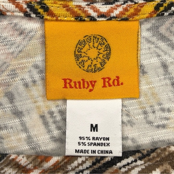 MEDIUM RUBY RD TRIBAL GEOMETRIC TOP SHORT SLEEVE ORANGE GOLDEN YELLOW BOHO - Picture 10 of 11
